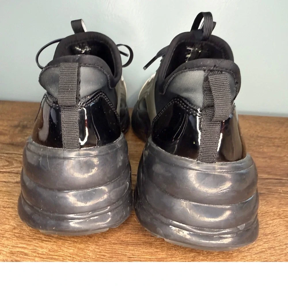 Guess‎ GWCOLORS Chunky Sneakers Womens 7.5 Athleisure Streetwear Minimalist